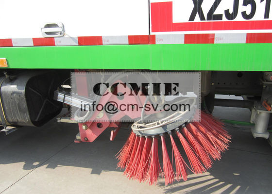 چین 7000L تمیز کردن شستشو جاده کامیون کامیون وسایل نقلیه ویژه برای فرودگاه / سالن کارخانه